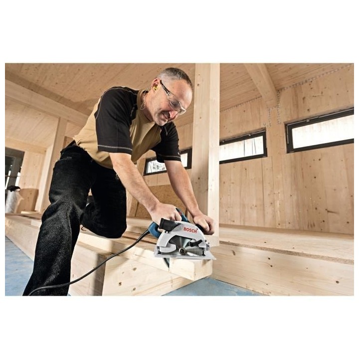 Scie circulaire BOSCH PROFESSIONAL - GKS 165 en boite carton avec 1 la