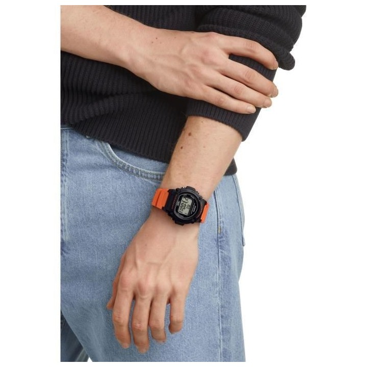 CASIO - Montre en résine - BASIC - Orange