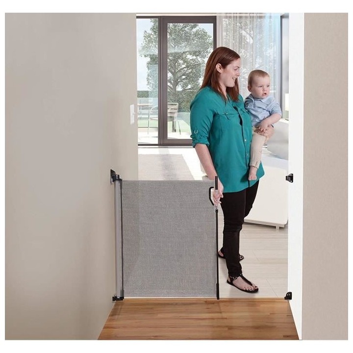 DREAMBABY Barriere de sécurité rétractable - A visser - Ouverture a