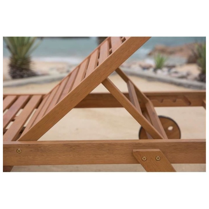 Bain de soleil en eucalyptus FSC - 1 personne - RAUHA - Marron