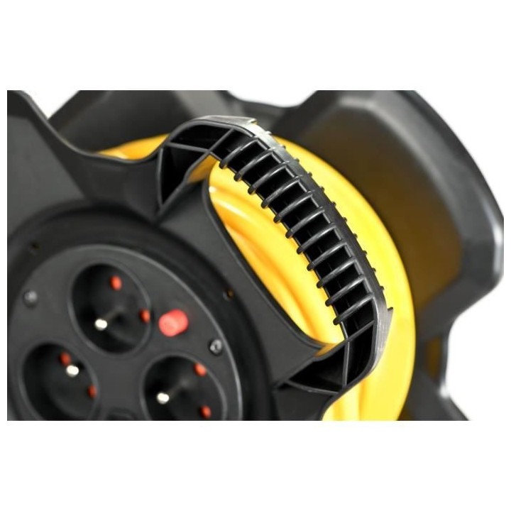 Enrouleur de câble COMPACT X-GUM BRENNENSTUHL 15m - 3 prises + 2 Port