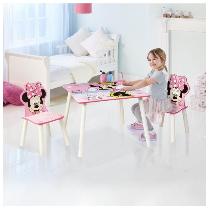 Table et chaises de Minnie Mouse en MDF.