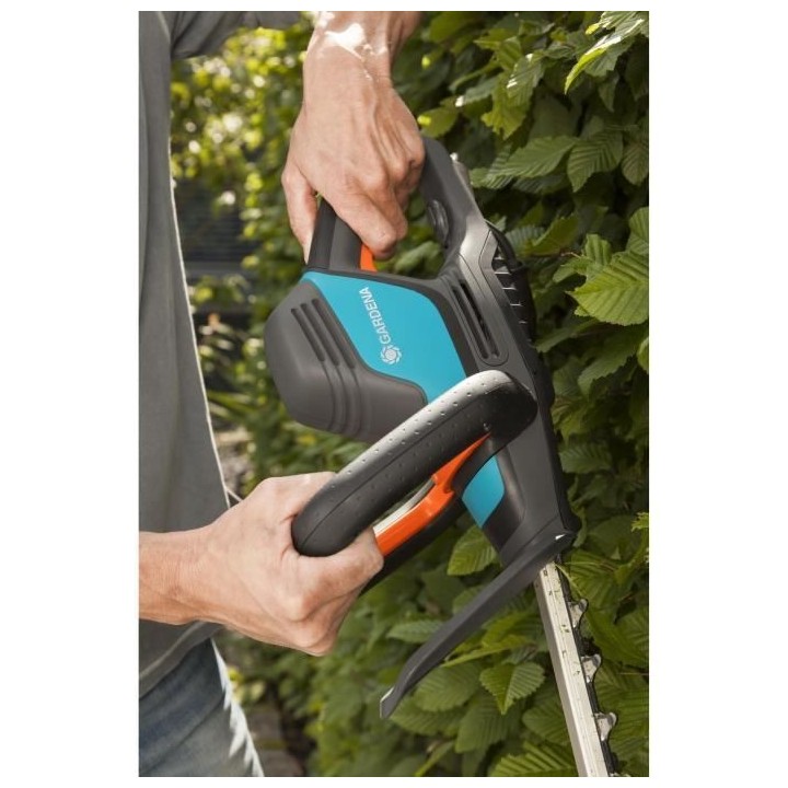Taille-haies électrique GARDENA - ComfortCut 600/55 - 600W - 55 cm -