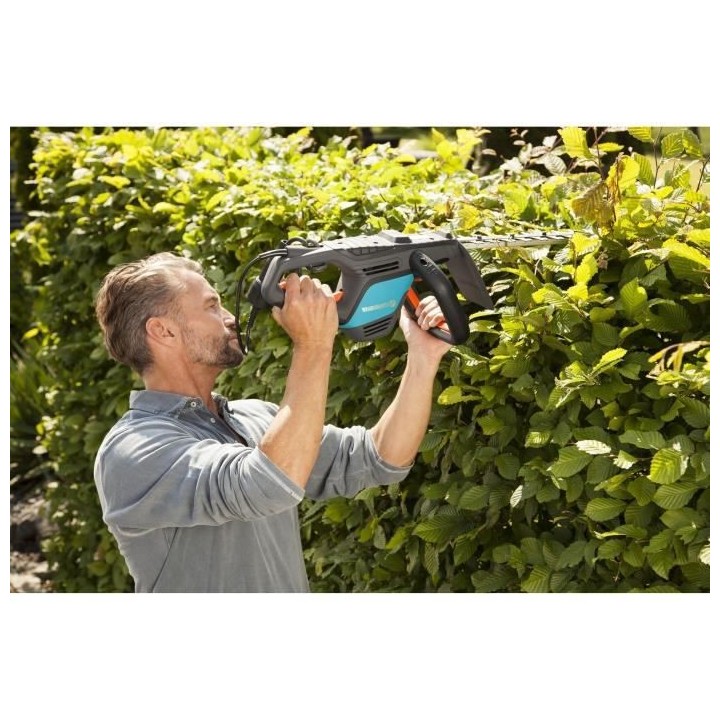 Taille-haies électrique GARDENA - ComfortCut 600/55 - 600W - 55 cm -