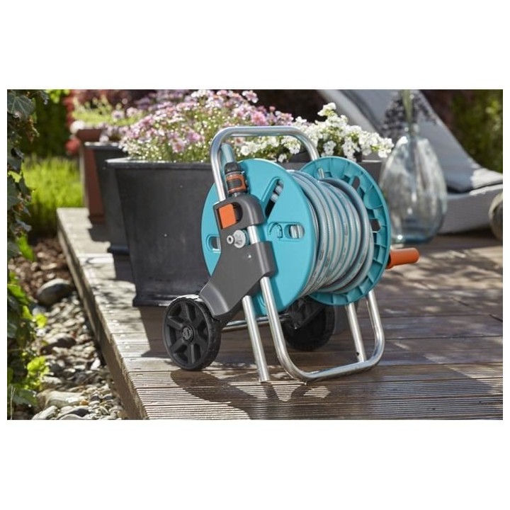 Dévidoir sur roues GARDENA CleverRoll taille S – Livré avec tuyau