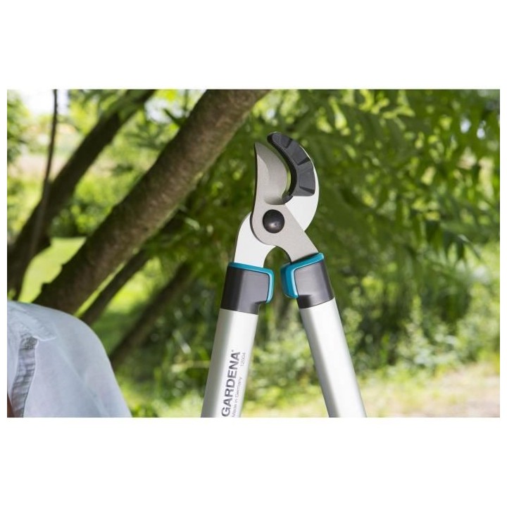 GARDENA Coupe-branches EasyCut 680 A – Lame a enclume affûtée –