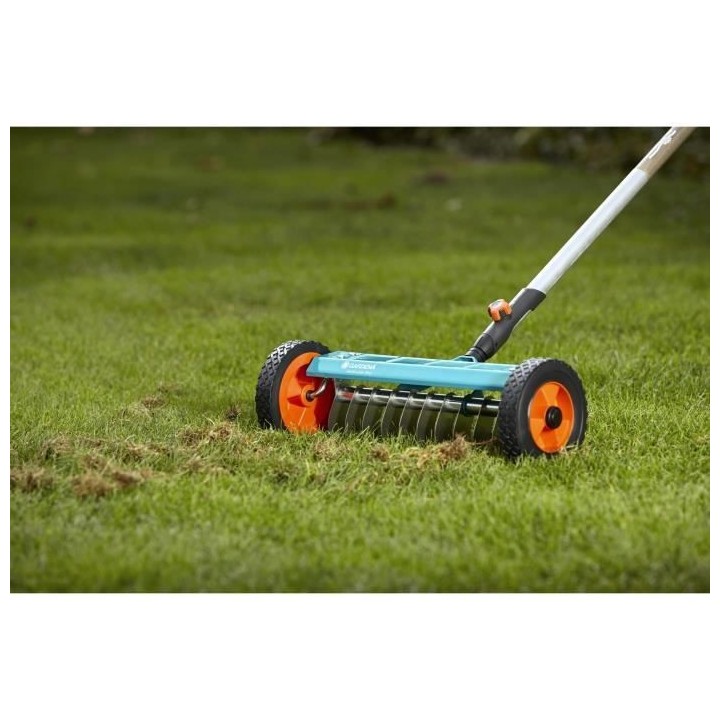 GARDENA Scarificateur sur roues 32cm Combisystem - Lames inox anti bou