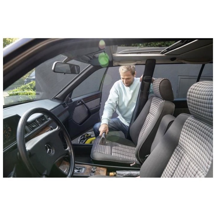 KARCHER SE 3-18 (avec Batterie) Aspirateur Nettoyeur canapé moquette