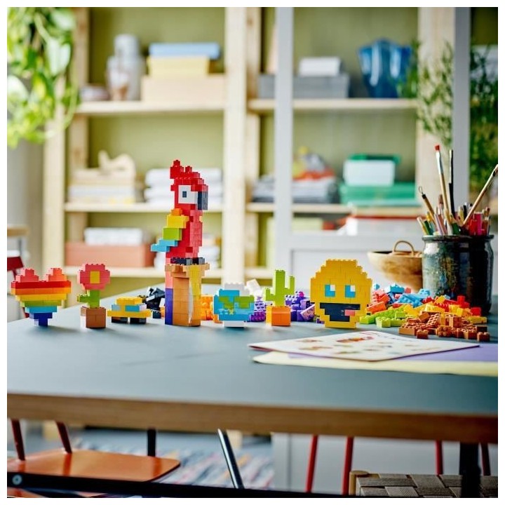 LEGO Classic 11030 Briques a Foison, Jouet Briques avec Perroquet, Fle