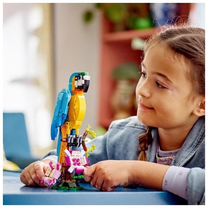 LEGO Creator 3-en-1 31136 Le Perroquet Exotique, Figurines Animaux de