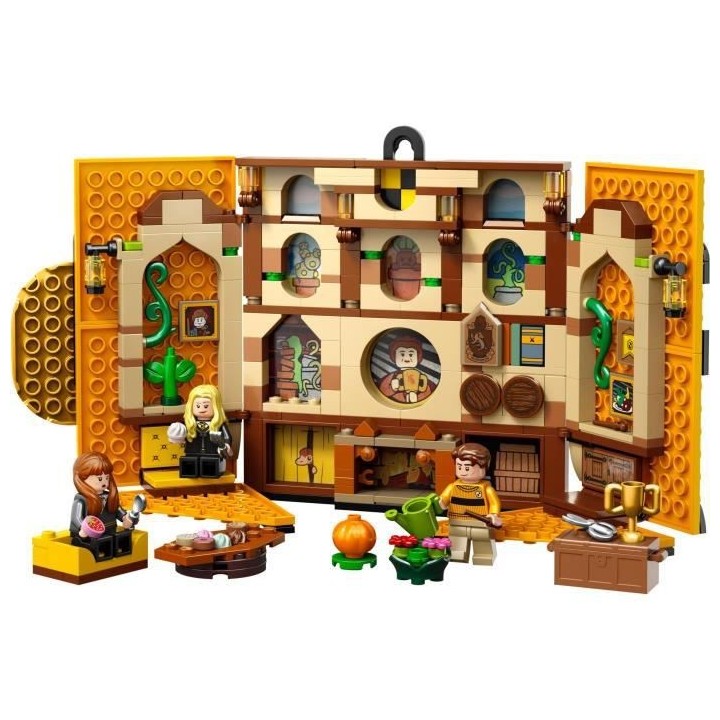 LEGO Harry Potter 76412 Le Blason de la Maison Poufsouffle, Jouet avec