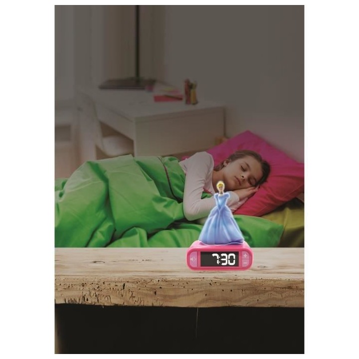 Un magnifique design avec Cendrillon qui s'éclaire pendant quelques m