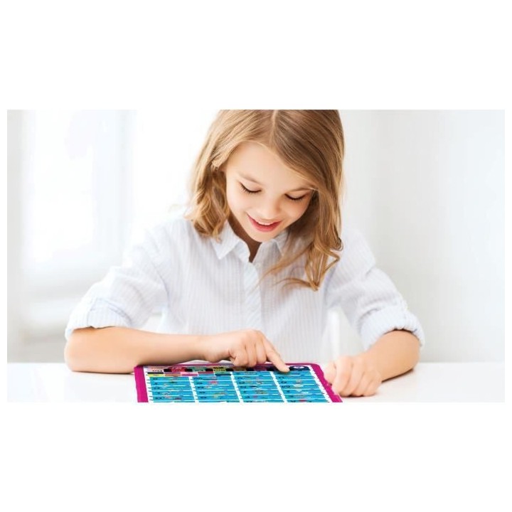 Un poster éducatif parlant bilingue FR/EN, pour apprendre l'alphabet,