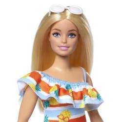 Barbie - Barbie Aime L'Ocean Blonde - Poupée - 3 Ans Et +