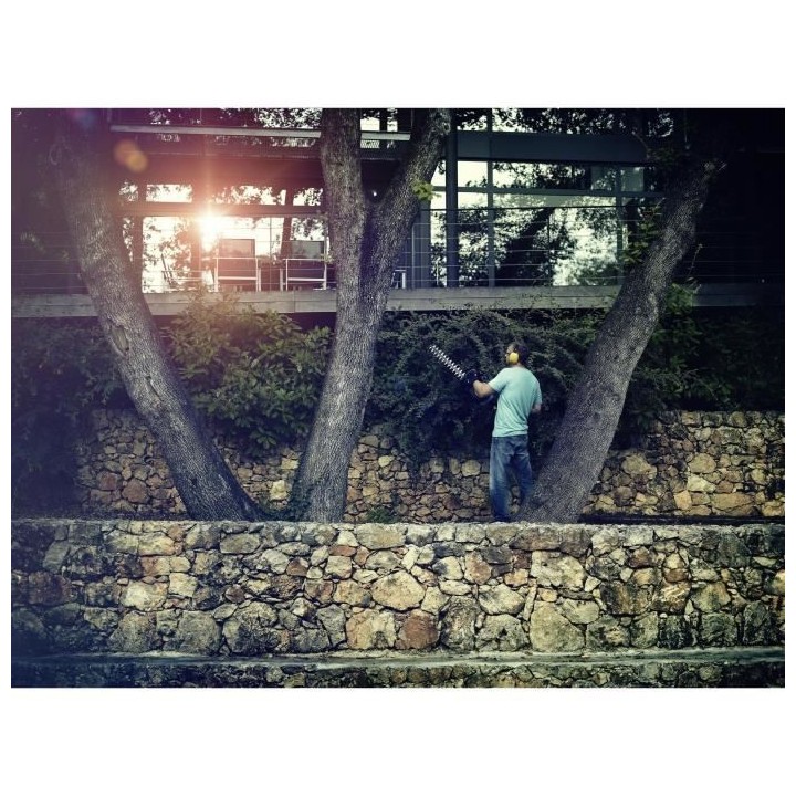 Taille-haie thermique MCCULLOCH SuperLite 4528 -22 cc - 45 cm, SoftSta