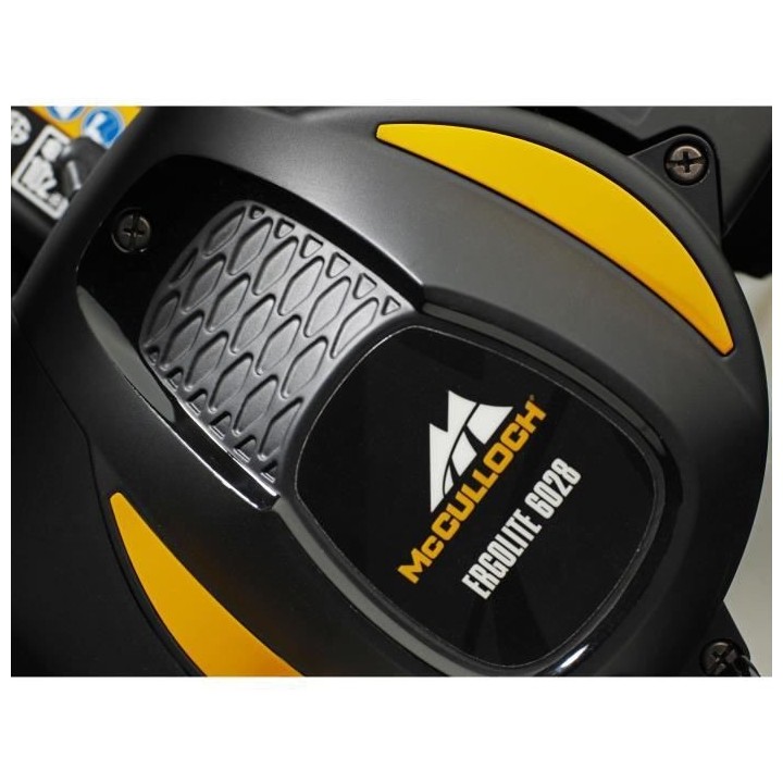 Taille-haies thermique MCCULLOCH - ErgoLite 6028 - 22 cc - 59 cm - Ré