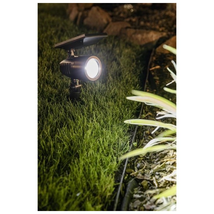 Spot solaire tres éclairant plastique