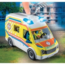 PLAYMOBIL - 71202 - City Action Les Secouristes - Ambulance avec effets lumineux et sonore