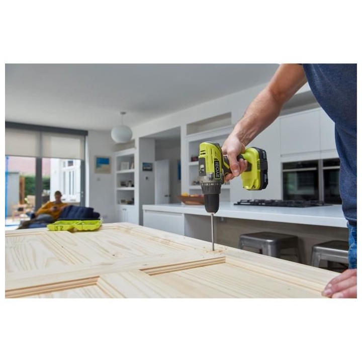 RYOBI Perceuse-visseuse 18V 50 Nm - 2 vitesses - Livrée avec 1 batter