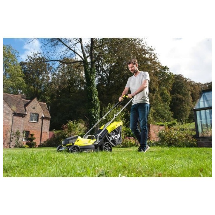 Tondeuse a batterie Ryobi One+ RLM18C33B25 - 33cm - chargeur et batter