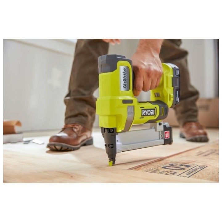 Cloueur d'assemblage 18G a air comprimé 18V - chargeur 105 pointes -