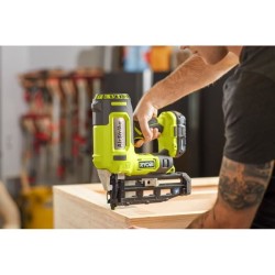 RYOBI ONE+ Cloueur de finition 16G a air comprimé 18V (Nue) - R16GN18-0