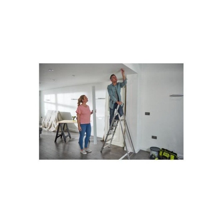 Laser 360° rouge - portée 20 m - précision +/- 0,5 mm - Livré avec