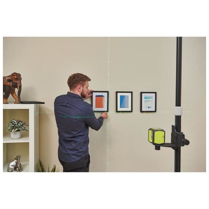 Laser croix vert avec traits de repere - portée 15 m - précision +/-