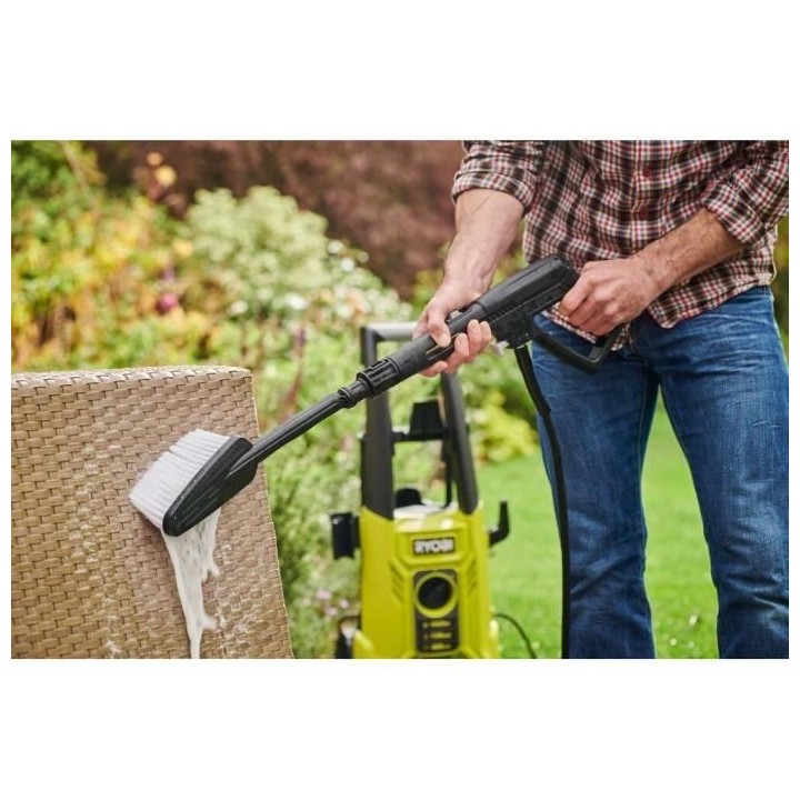 Nettoyeur haute pression 1800 W 130 bars 420 L - flexible 5 m - réser