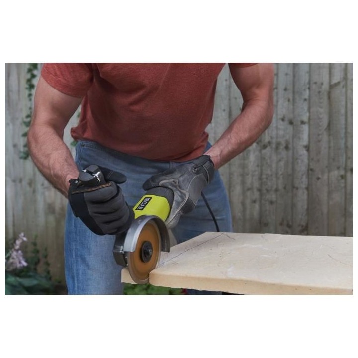Meuleuse d'angle RYOBI 800W 125mm - 1 disque diamant RAG800-125SD1