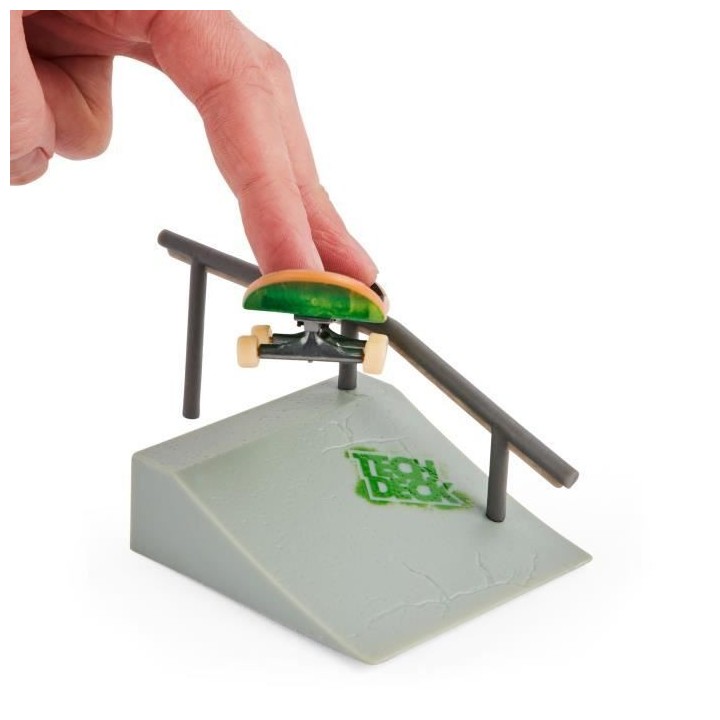 Finger Skate - Tech Deck Pack Versus 2 Fingerboard - 6061574 - Avec 2