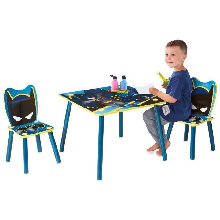BATMAN Ensemble table et 2 chaises pour enfants