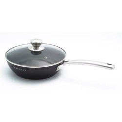 Sauteuse 24 cm + couvercle...