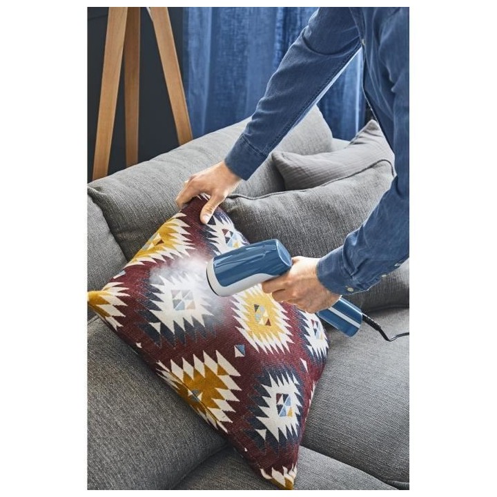 CALOR Défroisseur vapeur, 70 ml, Vapeur 20 g/min, Chauffe en 15 sec,