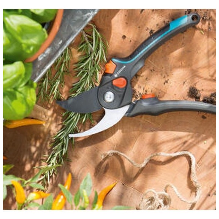 GARDENA Sécateur a lame franche Comfort B/M – Ø24mm max – Lames