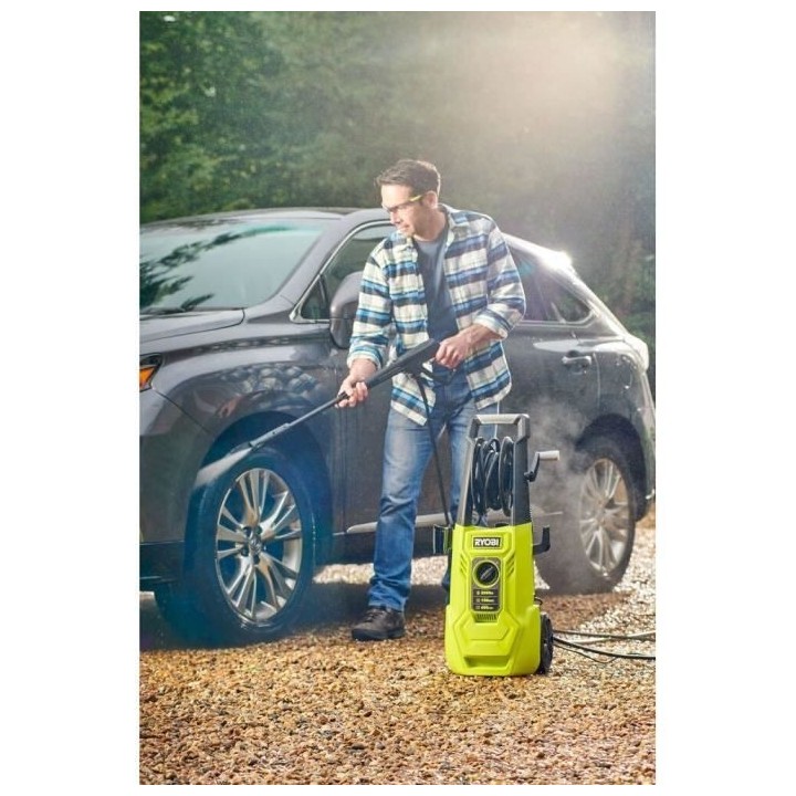 Nettoyeur haute pression 2000 W 150 bars 450 L - flexible 8m, enrouleu