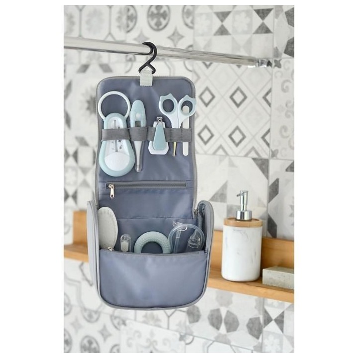 BÉABA Trousse de toilette nomade bébé, 9 accessoires, Green blue