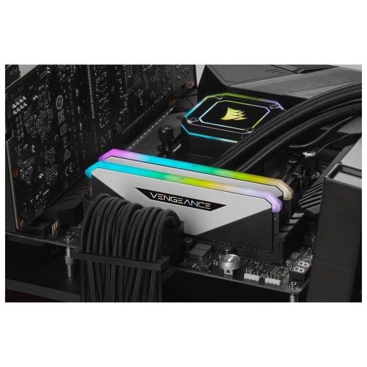 CORSAIR CMN16GX4M2Z3200C16W Vengeance - Mémoire RGB RT - 3200MHz - 16