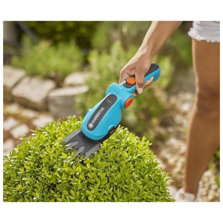 Kit cisaille a gazon ComfortCut Li + lame taille-buissons - 3,6 V/3,0