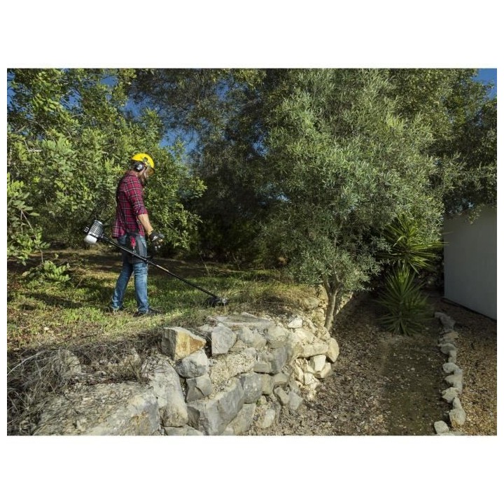 Débrouissailleuse thermique MCCULLOCH - B33 B - 33 cc - 52 cm - 0,9 k