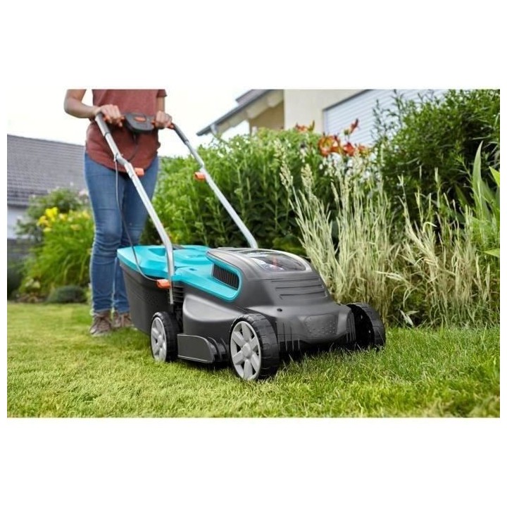 Tondeuse sans fil GARDENA PowerMax 32/36V P4A - 32 cm + 2 batteries 18