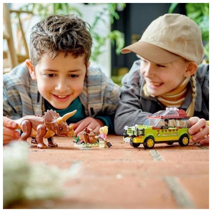 LEGO Jurassic Park 76959 La Recherche du Tricératops, Jouet de Voitur