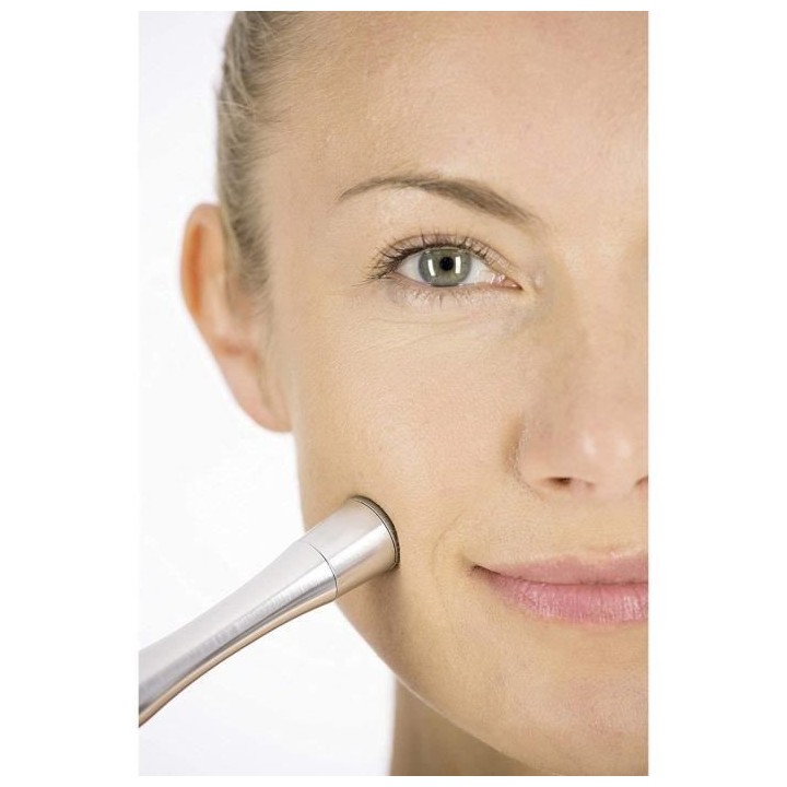 BEURER FC 100 - Appareil de microdermabrasion - Gommage professionnel