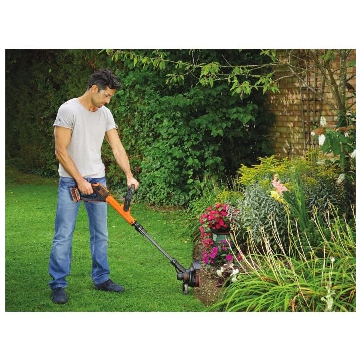 Coupe-bordure a batterie BLACK+DECKER - STC1820EPC - 18V - 28 cm (Livr