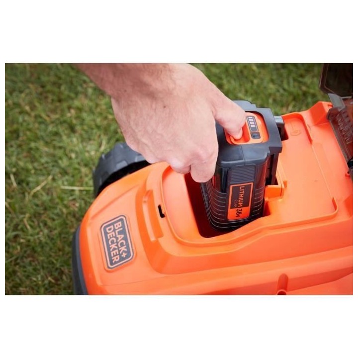 Tondeuse sur batterie 33cm de coupe BLACK+DECKER BCMW3336L1-QW - Livr