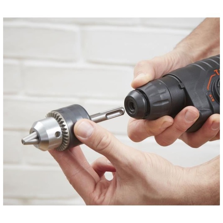 Perforateur Filaire 650W BLACK+DECKER - Perçage simple et Burinage 1,