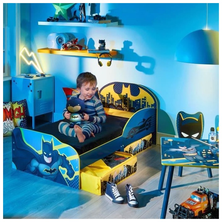 BATMAN Lit pour enfants avec espace de rangement sous le lit pour mate