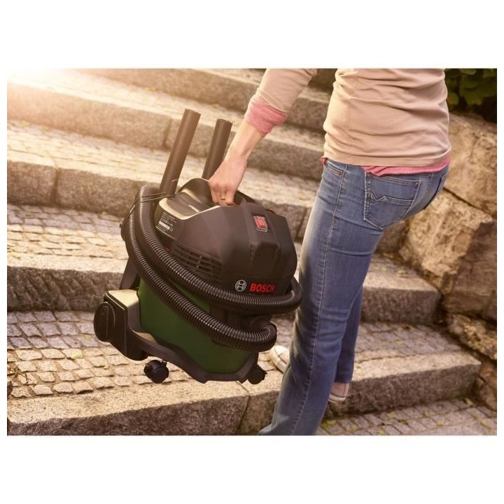 Aspirateur d'eau et poussiere Bosch - UniversalVac 15 (livré dans un