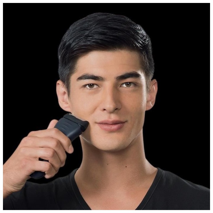 Braun Series 1 Piece de Rechange Pour Rasoir Électrique Noire, Compat