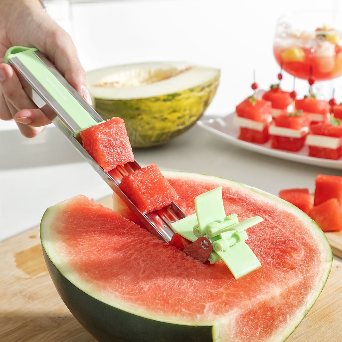 /293325/tailleur-de-pasteque-en-cubes-cutmil-innovagoods.jpg /293325/tailleur-de-pasteque-en-cubes-cutmil-innovagoods.jpg